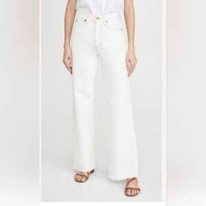 Women's White Size 28 Flare Croped Jeans